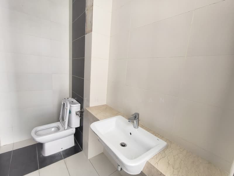 3-storey Terraced House for Sale in Ampang (Selangor) - Hetha Chan - Bathroom - PropertyGuru.com.my