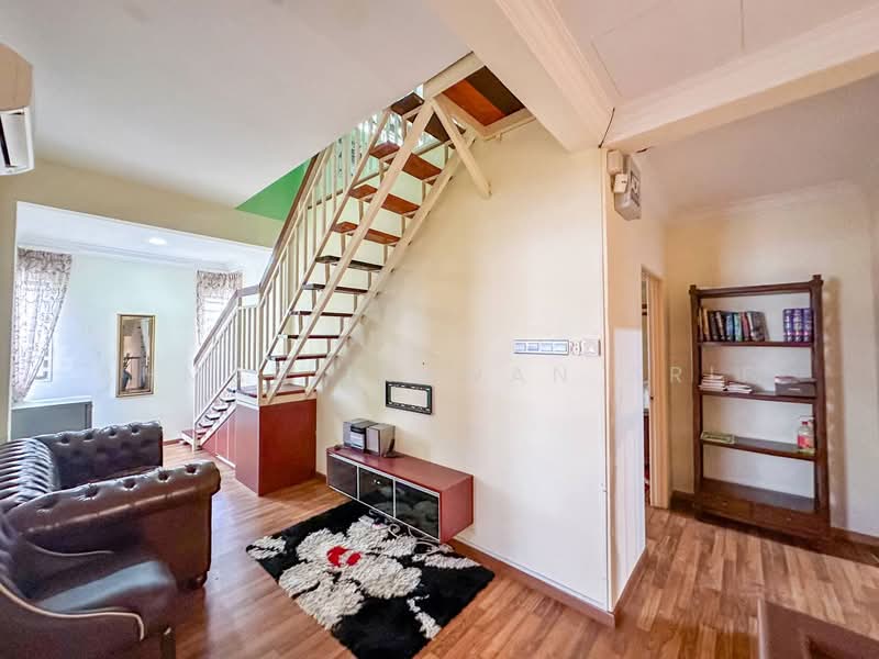 Semi-Detached House for Sale in Bandar Tasik Kesuma (Beranang) - Ahmad Ikhwan Arif - Living Room - PropertyGuru.com.my