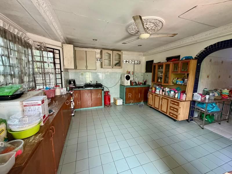 Terraced House for Sale in Taman Bunga Negara (Shah Alam) - Muhammad Ridhwan Mohd Huzairi - Kitchen - PropertyGuru.com.my