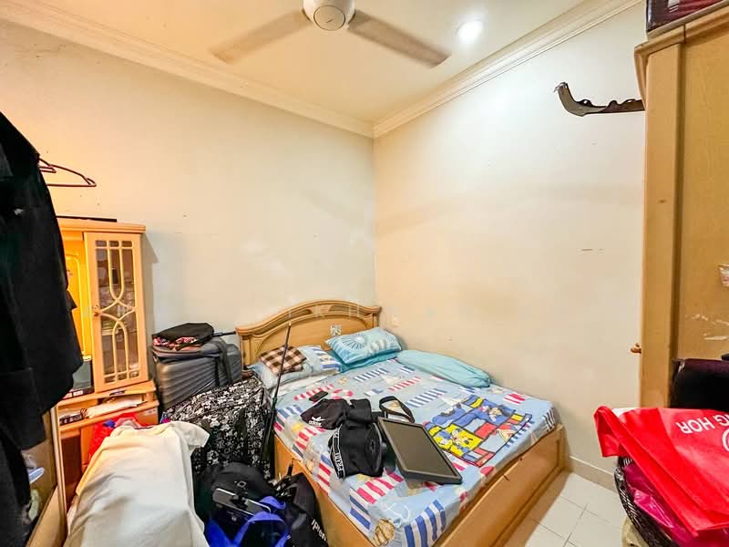 2-storey Terraced House for Sale in Nilai (Negeri Sembilan) - Ahmad Ikhwan Arif - Bedroom - PropertyGuru.com.my