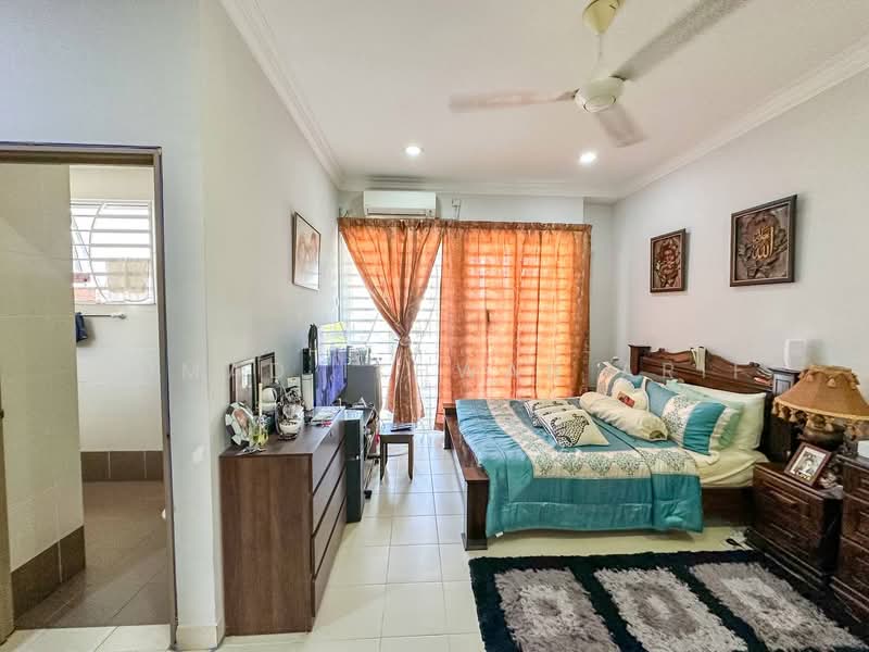 2-storey Terraced House for Sale in Nilai (Negeri Sembilan) - Ahmad Ikhwan Arif - Bedroom - PropertyGuru.com.my