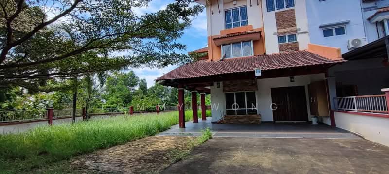 Terraced House for Sale in Seri Kembangan (Selangor) - Tommy Wong - Exterior - PropertyGuru.com.my