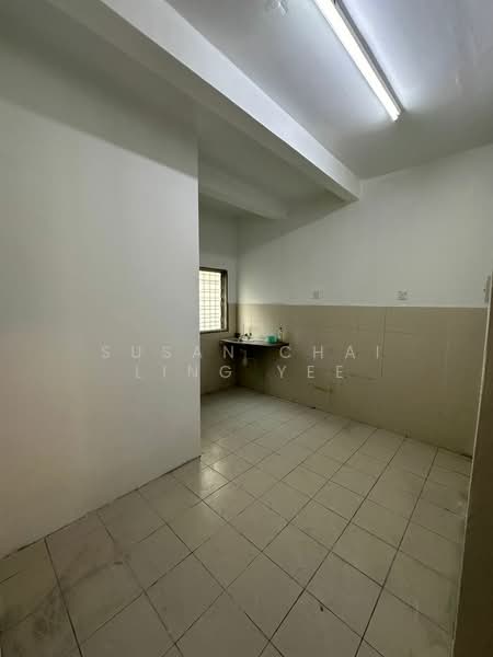 2-storey Terraced House for Sale in Taman Sungai Kapar Indah (Kapar) - Susan Chai Ling Yee - Kitchen - PropertyGuru.com.my