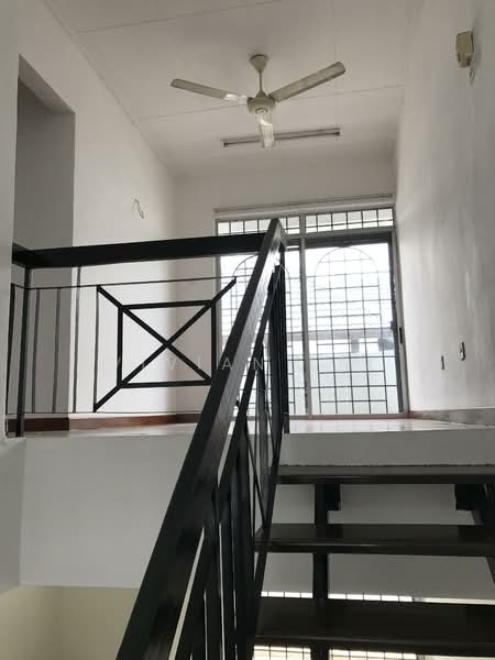 Bungalow for Rent in Bandar Country Homes (Rawang) - Vivian Lai - Interior - PropertyGuru.com.my
