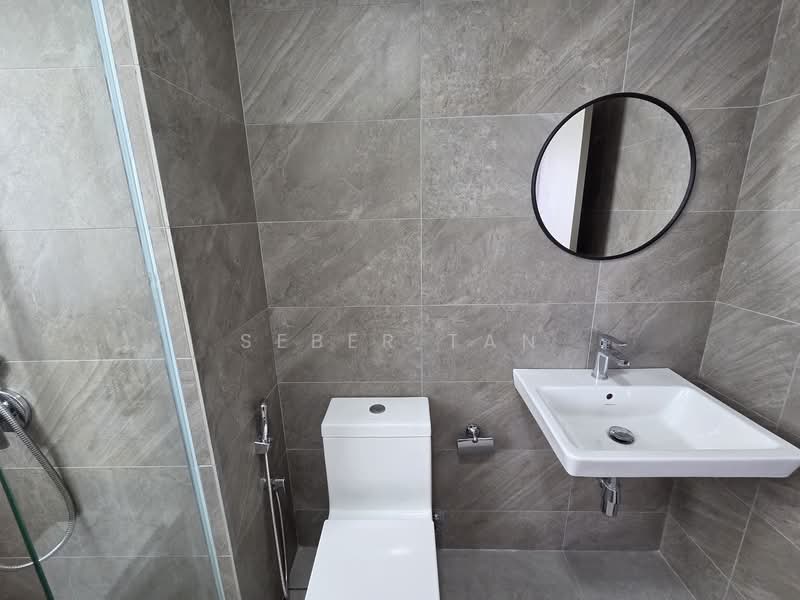 Condominium for Rent at Quinn Residence - Seber Tan - Bathroom - PropertyGuru.com.my