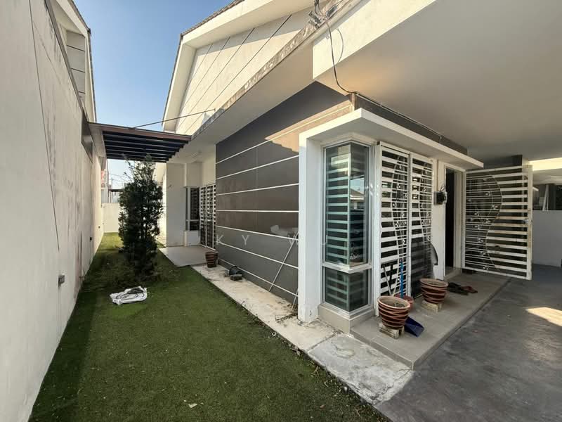Zero-Lot Bungalow for Sale in Seberang Perai (Penang) - KY Wu - Exterior - PropertyGuru.com.my