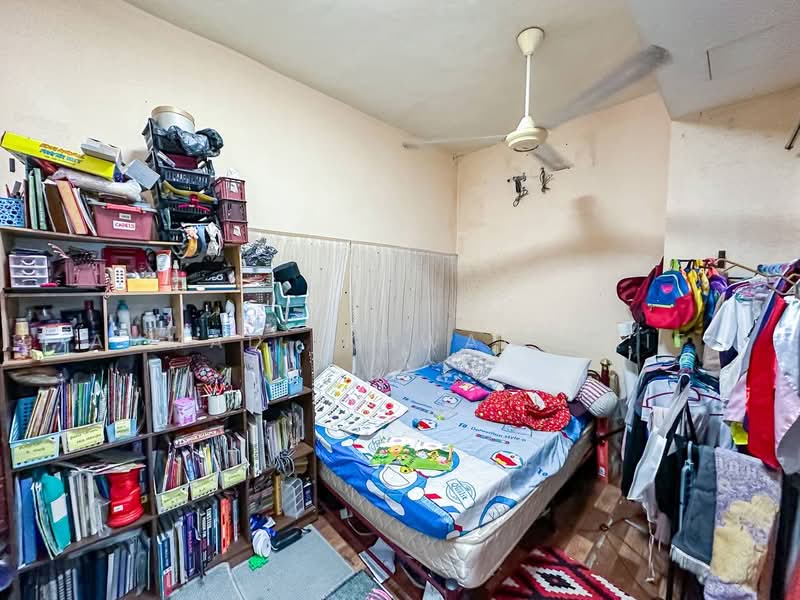 Desa Serdang untuk Untuk Dijual - RM 560,000, Mac 2026 - Bedroom - PropertyGuru.com.my