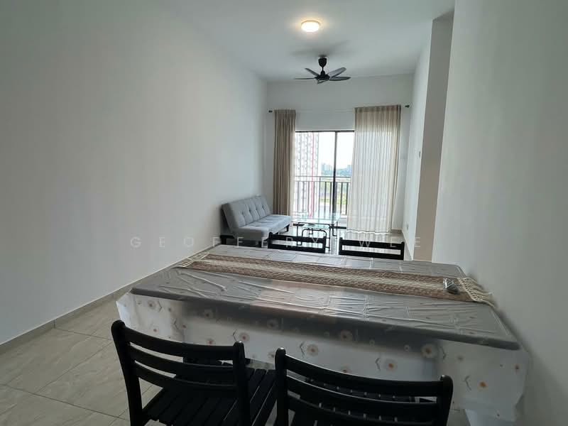 Servis Apartment untuk Disewa di Ambience Residence (Residensi Nikel) - Geoffery Wee - Living Room - PropertyGuru.com.my