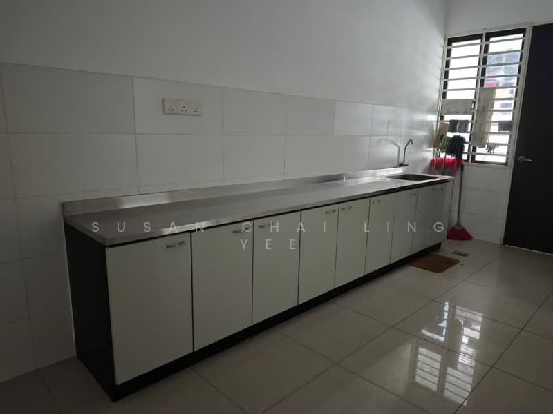 2-storey Terraced House for Sale in Alam Impian (Shah Alam) - Susan Chai Ling Yee - Kitchen - PropertyGuru.com.my