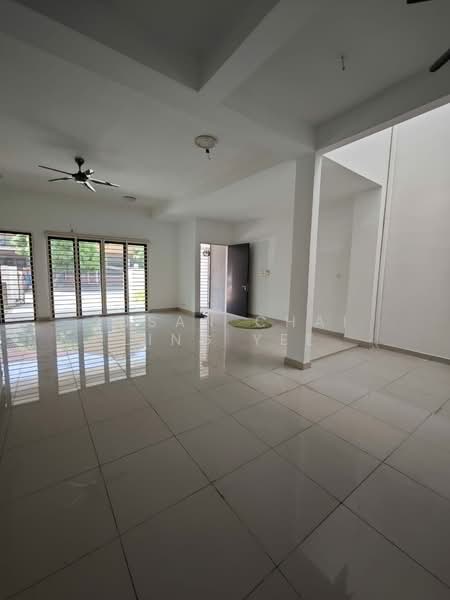 2-storey Terraced House for Sale in Alam Impian (Shah Alam) - Susan Chai Ling Yee - Living Room - PropertyGuru.com.my