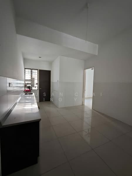 2-storey Terraced House for Sale in Alam Impian (Shah Alam) - Susan Chai Ling Yee - Kitchen - PropertyGuru.com.my