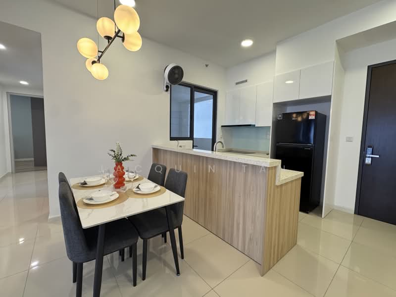 Servis Apartment untuk Dijual di Sunway Belfield - Jacquin Tan - Kitchen - PropertyGuru.com.my