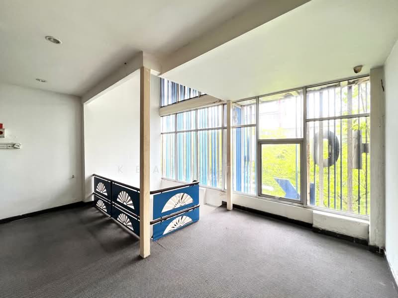 Shop for Rent in Sentul (Kuala Lumpur) - Keanu Tan - Interior - PropertyGuru.com.my