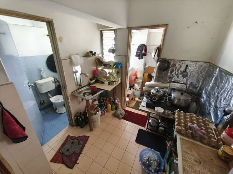 Permata Fadason untuk Untuk Dijual - RM 225,000, Mac 2026 - Kitchen - PropertyGuru.com.my