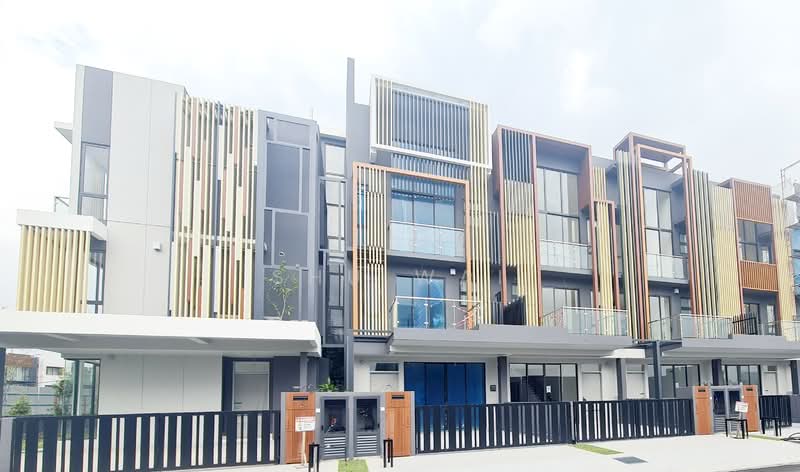 3-storey Terraced House for Rent in Bandar Sunway (Sunway) - Shu Wai - PropertyGuru.com.my