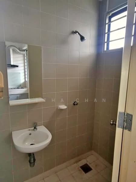 Taman Esplanad untuk Untuk Dijual - RM 2,100,000, Mac 2026 - Bathroom - PropertyGuru.com.my