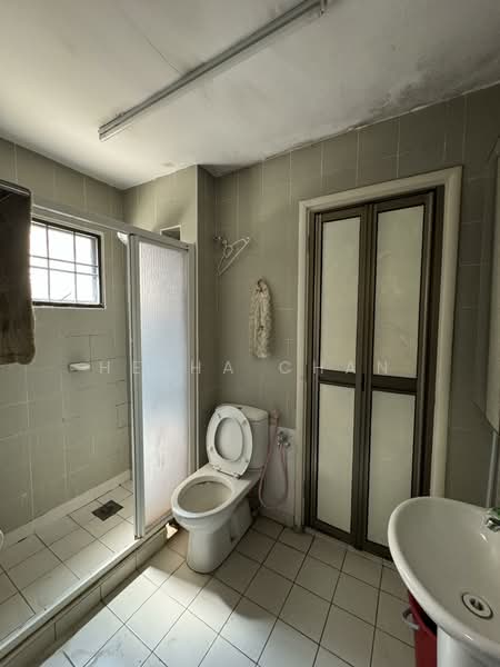 Taman Esplanad untuk Untuk Dijual - RM 2,350,000, Mac 2026 - Bathroom - PropertyGuru.com.my