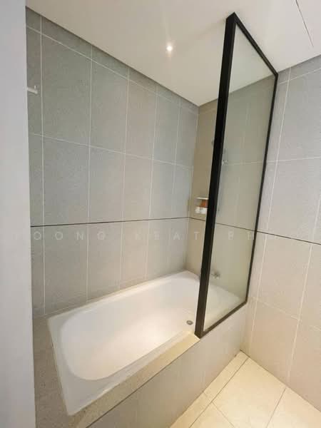 Service Residence for Rent at Millerz Square Serviced Residence - Yoong Keat Phoo - Bathroom - PropertyGuru.com.my