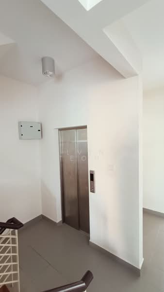 3-storey Terraced House for Sale in Ampang (Selangor) - Alvin Teoh - Corridor - PropertyGuru.com.my