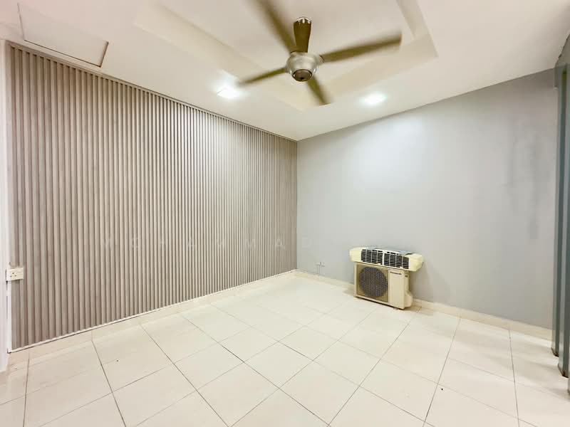 Bandar Tun Hussein Onn - 5