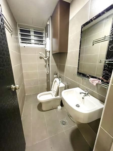 Service Residence for Rent at D'Putra Suites - Angelina Tan - Bathroom - PropertyGuru.com.my