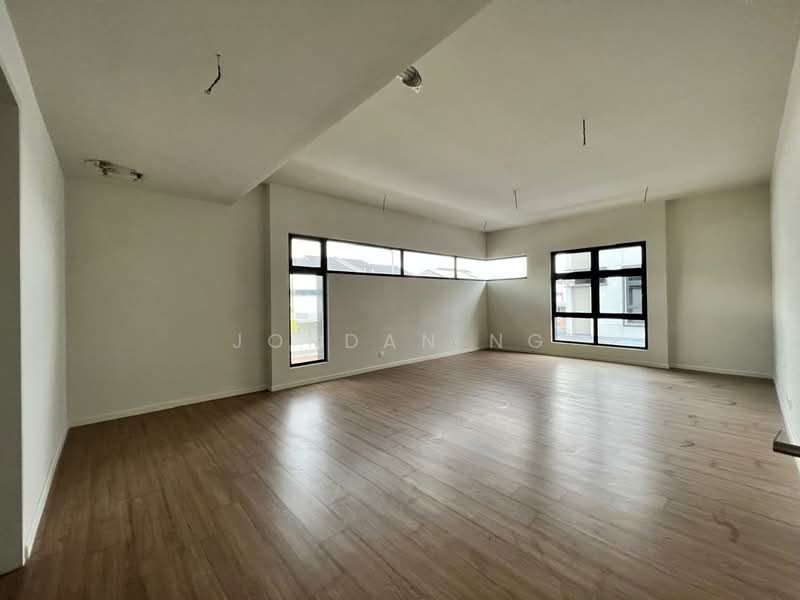 Semi-Detached House for Sale in Kota Kemuning (Shah Alam) - Jordan Ng - Living Room - PropertyGuru.com.my