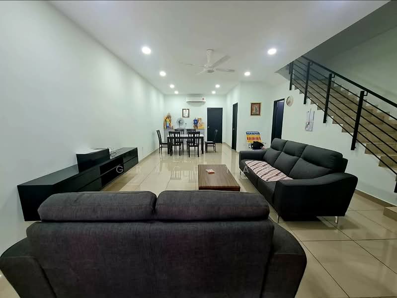 Bangi Avenue 3 Storey Taman Bangi Avenue, Bangi untuk Untuk Dijual - RM 678,000, Mac 2026 - Living Room - PropertyGuru.com.my