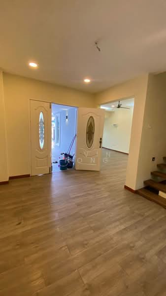 Ipoh Tasek Fully Renovated 2 Sty untuk Untuk Disewa - RM 1,500 /bulan, Mac 2026 - Entrance - PropertyGuru.com.my