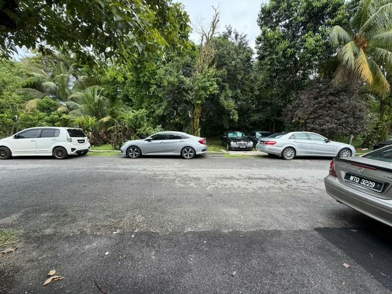 2-storey Terraced House for Sale in TAMAN PUCHONG UTAMA (Puchong) - Fauzan bin Sahrom - Exterior - PropertyGuru.com.my