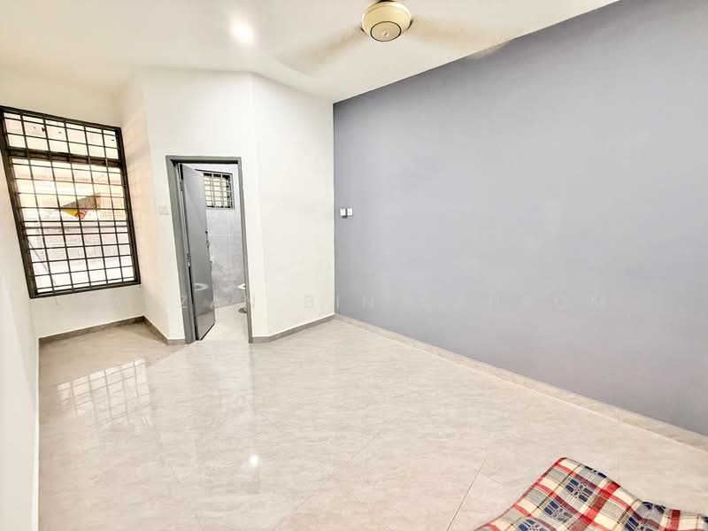 For Sale - Bandar Mahkota Banting