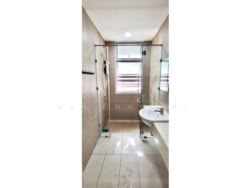 Service Residence for Rent at Summerton - Gan Chun Kai - Bathroom - PropertyGuru.com.my