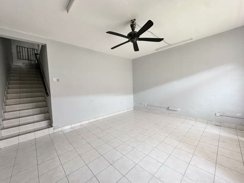 2.5-storey Terraced House for Sale in Taman Bukit Permata (Selayang) - Jay Yong - Interior - PropertyGuru.com.my