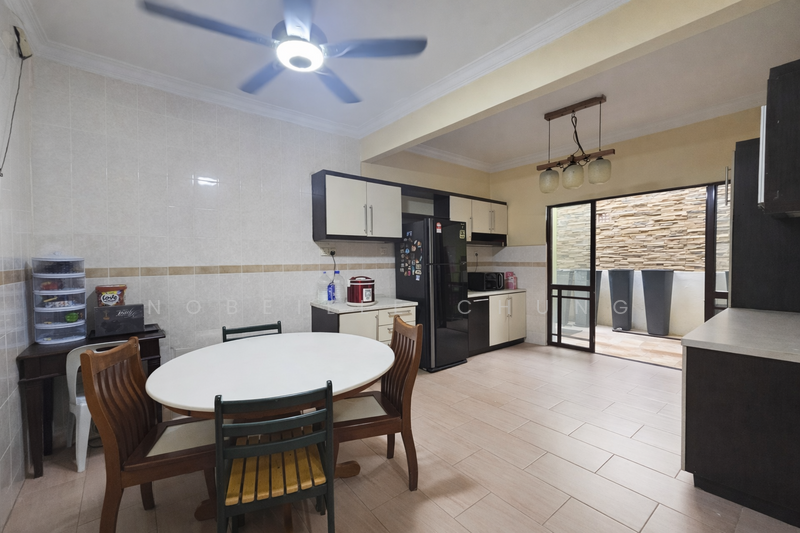 Rumah Teres 2 Tingkat untuk Dijual di Putra Heights (Subang Jaya) - Nobeille Chung - Kitchen - PropertyGuru.com.my
