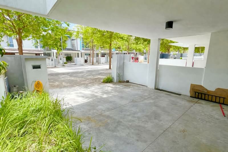 Parkfield Residences untuk Untuk Dijual - RM 800,000, Mac 2026 - Exterior - PropertyGuru.com.my