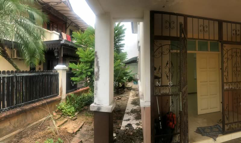 Link Bungalow for Sale in Taman Austin Perdana (Tebrau) - Evelyn Heng - Exterior - PropertyGuru.com.my