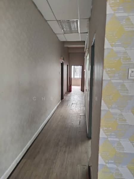 Shop / Office for Rent in Bandar Bukit Mahkota (Bangi) - Chris Lee - Corridor - PropertyGuru.com.my