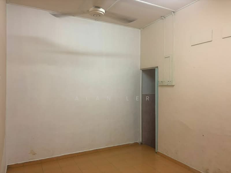 1-storey Terraced House for Sale in Taman Abad (Johor Bahru) - Alan Ler - PropertyGuru.com.my