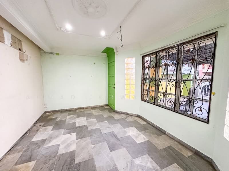 2-storey Terraced House for Sale in Kota Damansara (Selangor) - Ahmad Ikhwan Arif - Interior - PropertyGuru.com.my