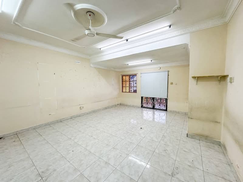 2-storey Terraced House for Sale in Kota Damansara (Selangor) - Ahmad Ikhwan Arif - Interior - PropertyGuru.com.my