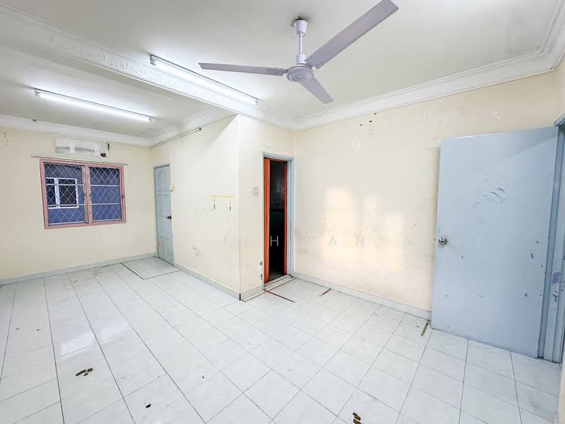 2-storey Terraced House for Sale in Kota Damansara (Selangor) - Ahmad Ikhwan Arif - Interior - PropertyGuru.com.my