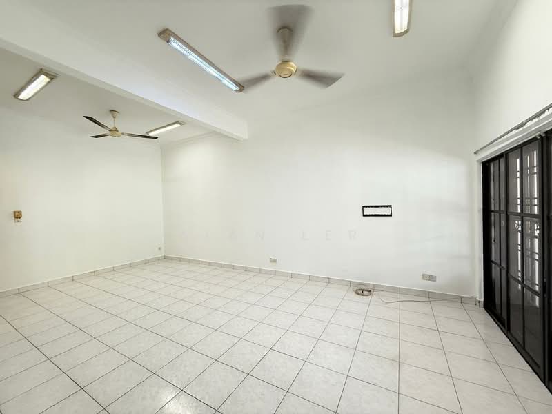 For Sale - Taman Pelangi Indah