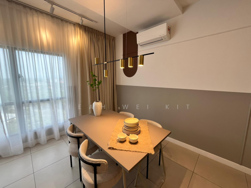 Maya Ara Residences untuk Untuk Disewa - RM 4,000 /bulan, Mac 2026 - Dining Room - PropertyGuru.com.my