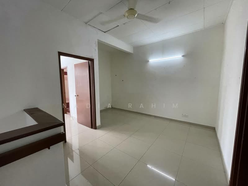 2-storey Terraced House for Sale in Usj 9 (Subang Jaya) - Nadia Rahim - Interior - PropertyGuru.com.my