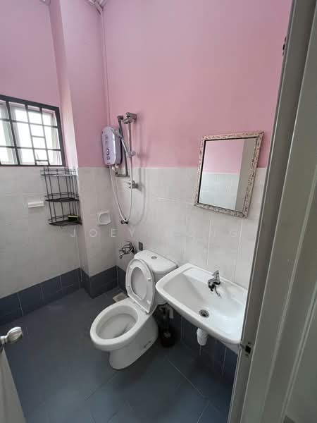 Rumah Teres 2 Tingkat untuk Dijual di TAMAN PUCHONG UTAMA (Puchong) - Joey Wong - Bathroom - PropertyGuru.com.my