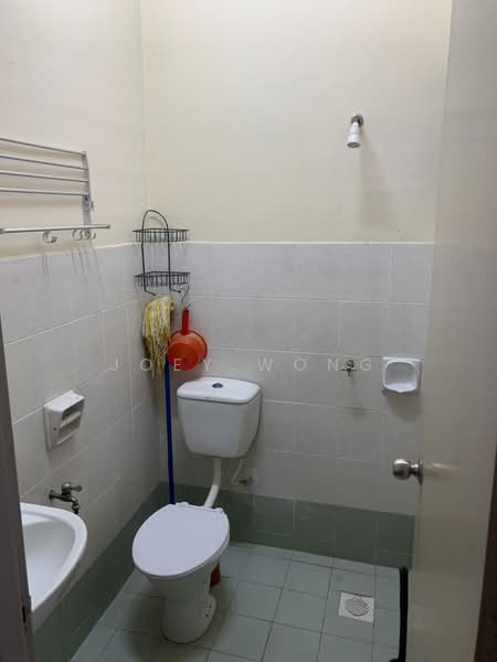 Rumah Teres 2 Tingkat untuk Dijual di TAMAN PUCHONG UTAMA (Puchong) - Joey Wong - Bathroom - PropertyGuru.com.my