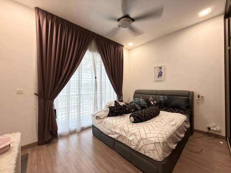 2-storey Terraced House for Sale in Kota Seriemas (Nilai) - Izzah Alias - PropertyGuru.com.my