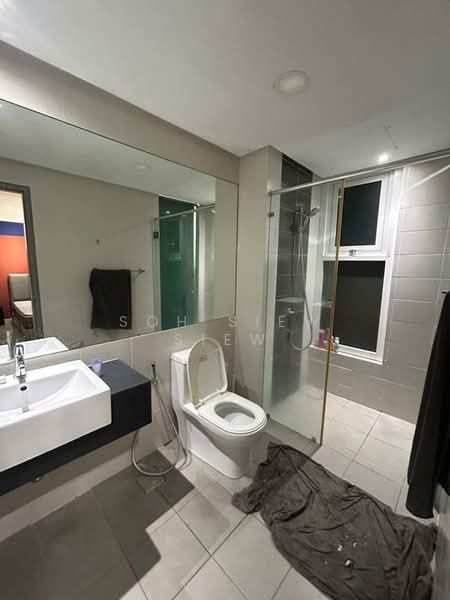 Pangsapuri untuk Disewa di V Residence Suites @ Sunway Velocity - Soh Siew Siew - Bathroom - PropertyGuru.com.my