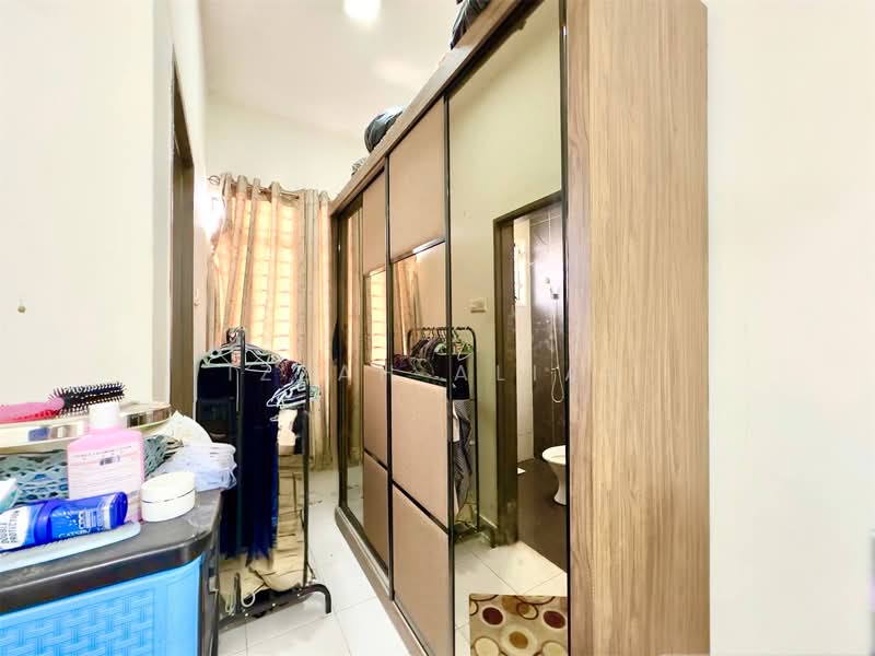 For Sale - RENOVATED Single Storey Terrace Bandar Putera 2