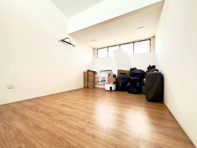 For Sale - RENOVATED Single Storey Terrace Bandar Putera 2