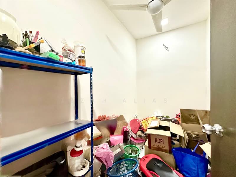 For Sale - RENOVATED Single Storey Terrace Bandar Putera 2